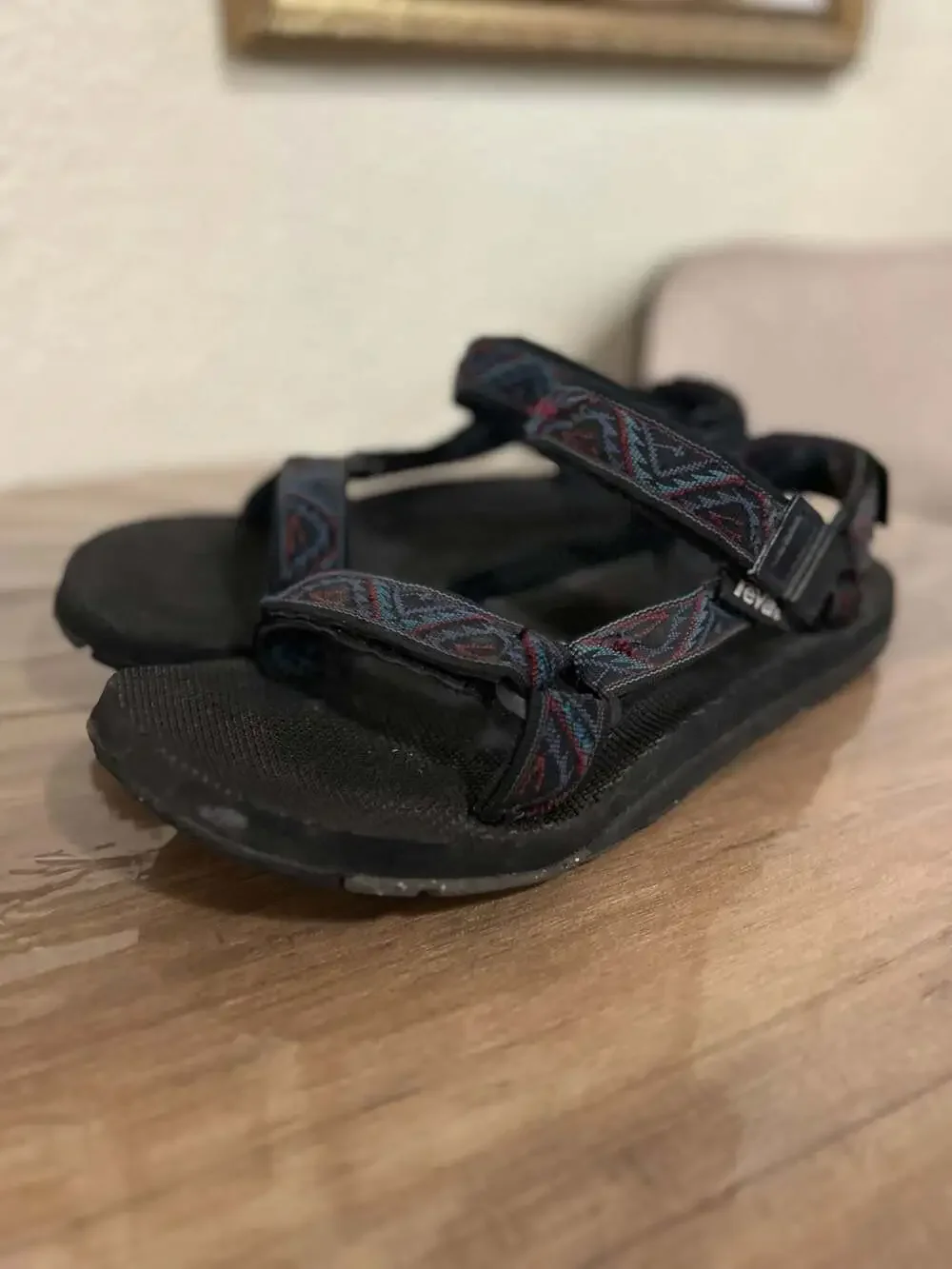 Vintage Men Teva Terradactyl Sport Sandals with Aztec Print Straps